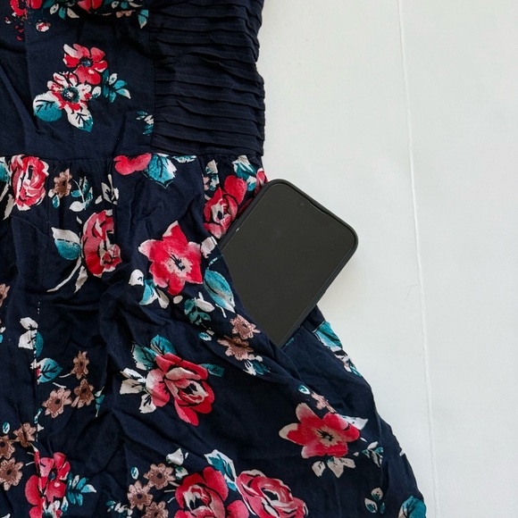 Floral Strapless Romper with Pockets | Sweetheart Neckline - Picture 5 of 7